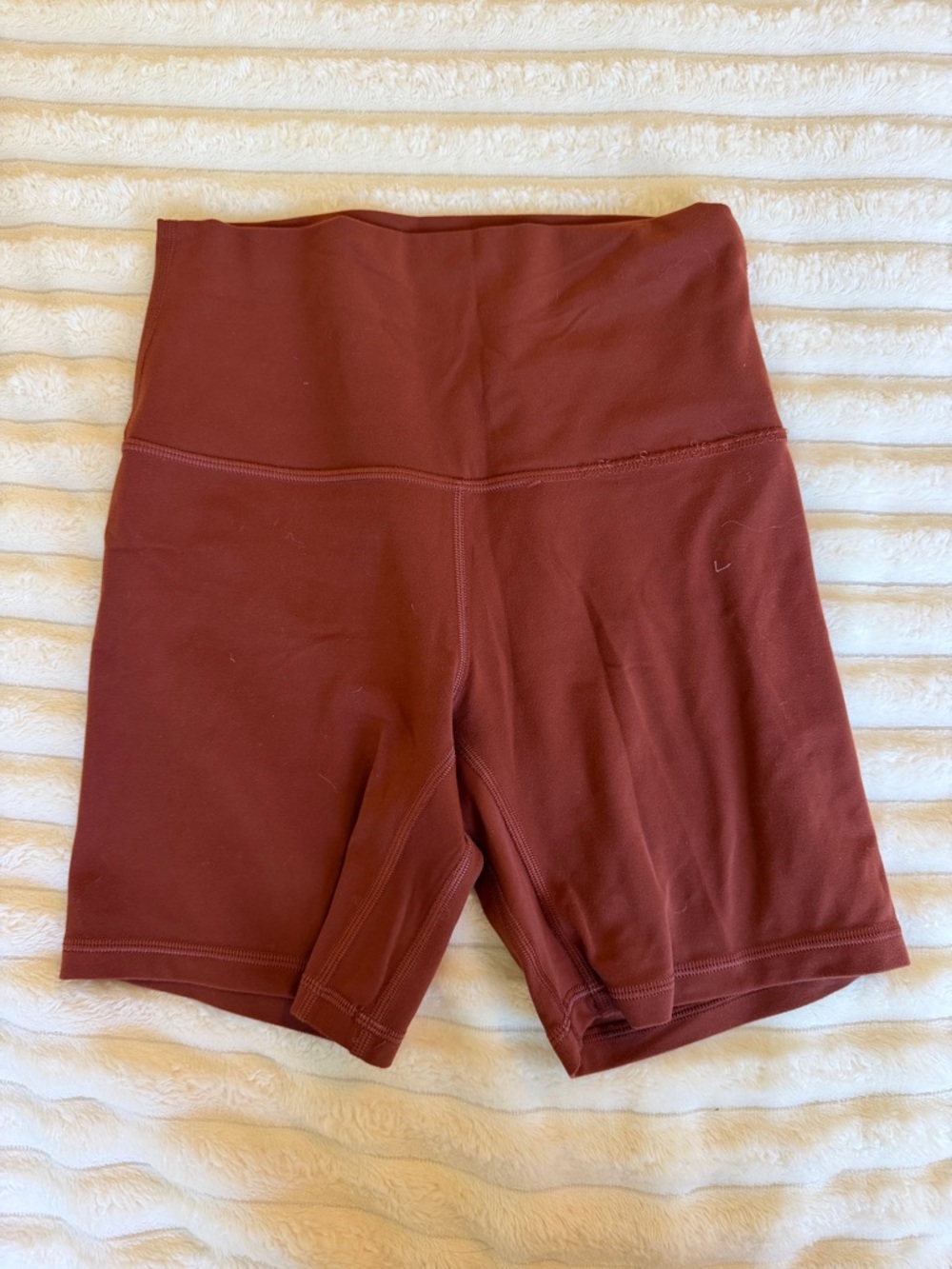 Lululemon High-Waist Women's Bike Shorts - Rust